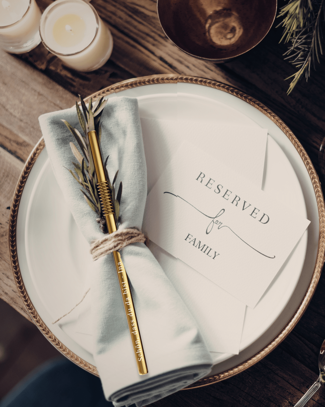 Personalisierte Trinkhalme als Gastgeschenk für deine Hochzeit - KNYG - Straws with a Twist